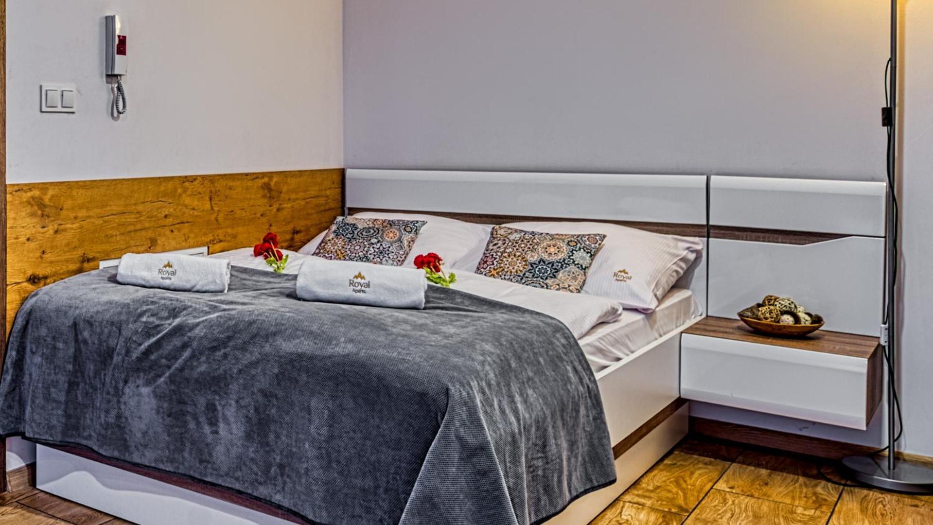 Apartamenty Z Basenem I Saunami Stone Hill Resort II Vip Centrum By Royal Aparts Шклярска Поремба Екстериор снимка