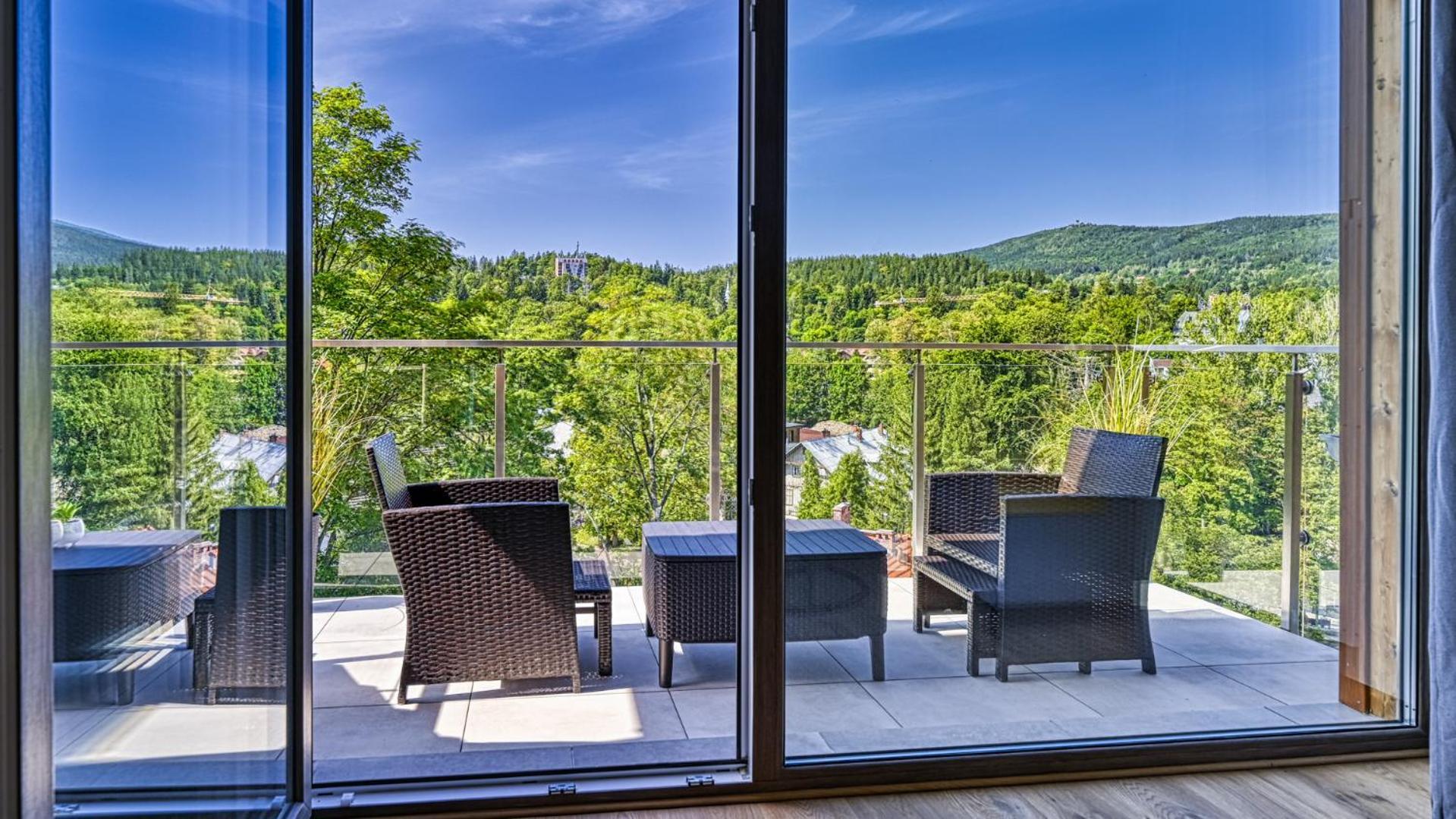 Apartamenty Z Basenem I Saunami Stone Hill Resort II Vip Centrum By Royal Aparts Шклярска Поремба Екстериор снимка